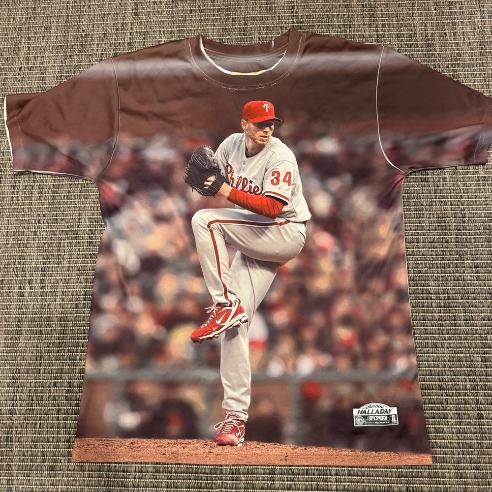 Roy Halladay Collectors T-Shirt